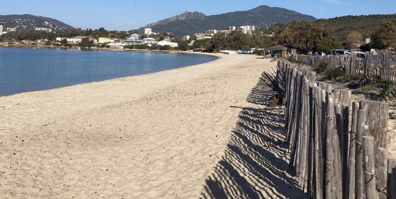F2 Proche Plages, Vue Ajaccio (Corsica)